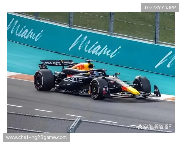 F1赛季最新动态：红牛车队延续优势 汉密尔顿展现强劲复苏势头